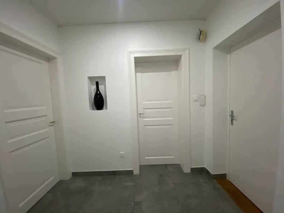 שילטיגהיים Le Confort D'Un Appartement מראה חיצוני תמונה